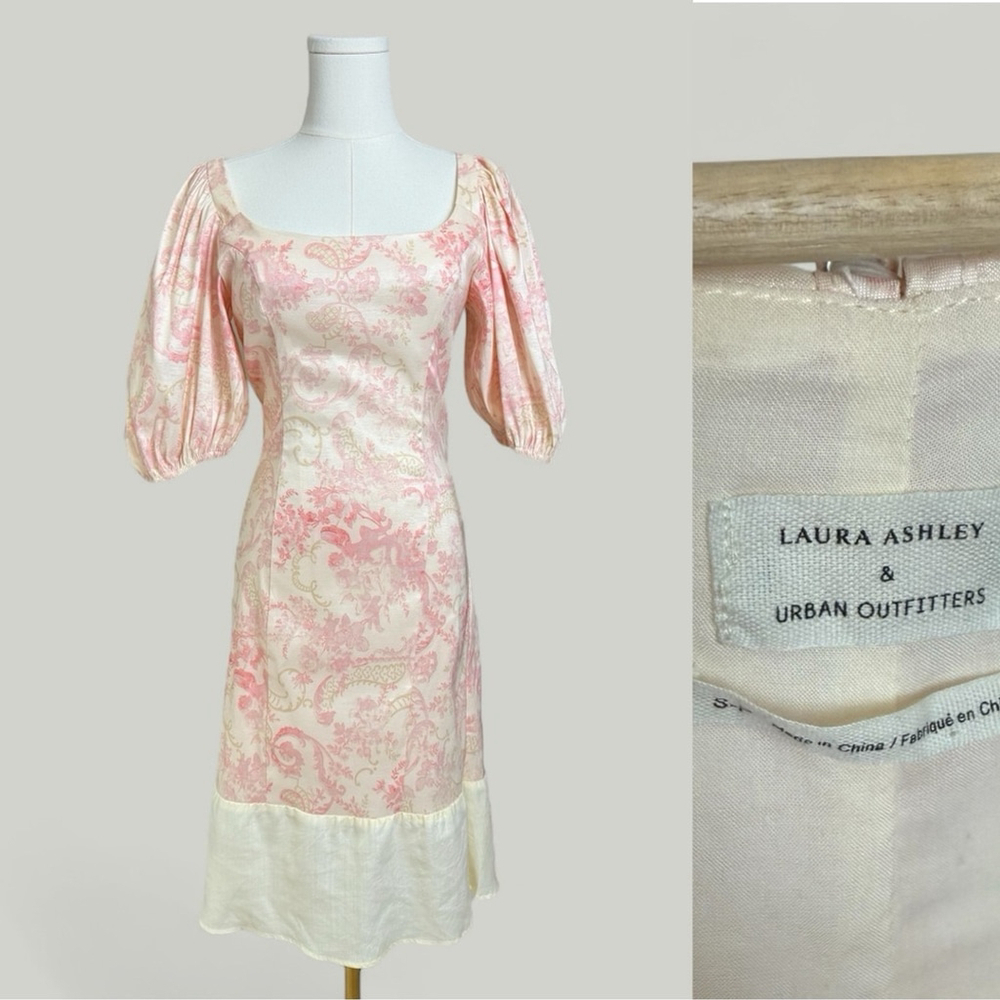 LAURA ASHLEY x URBAN OUTFITTERS Dress Women Size Small Mel Pink Cream Paisley